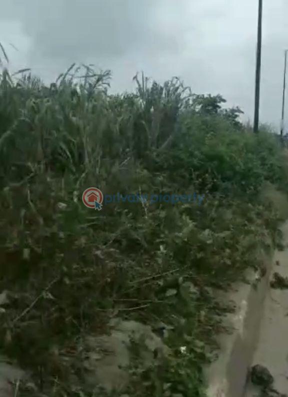 Distress sales of 2 plots together on ikorodu road - 4 Land For Sale Ikorodu Lagos - 4