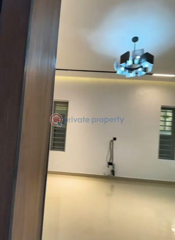 5 bedroom Detached Duplex For Sale Omole Phase 1 Ojodu Lagos - 5