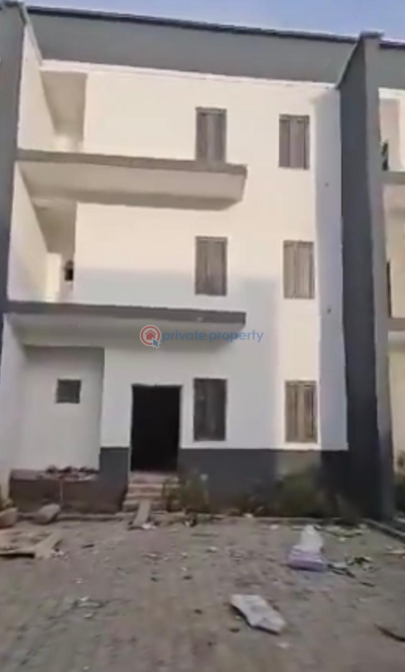 4 bedroom Terrace For Sale Jahi Abuja Phase 2 
