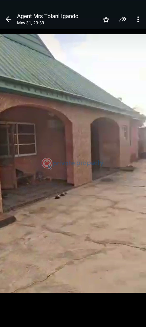 Flat & Apartment For Sale Igando Ikotun/Igando Lagos - 1