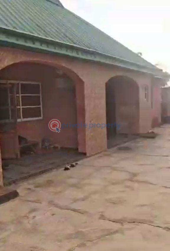 Flat & Apartment For Sale Igando Ikotun/Igando Lagos - 0