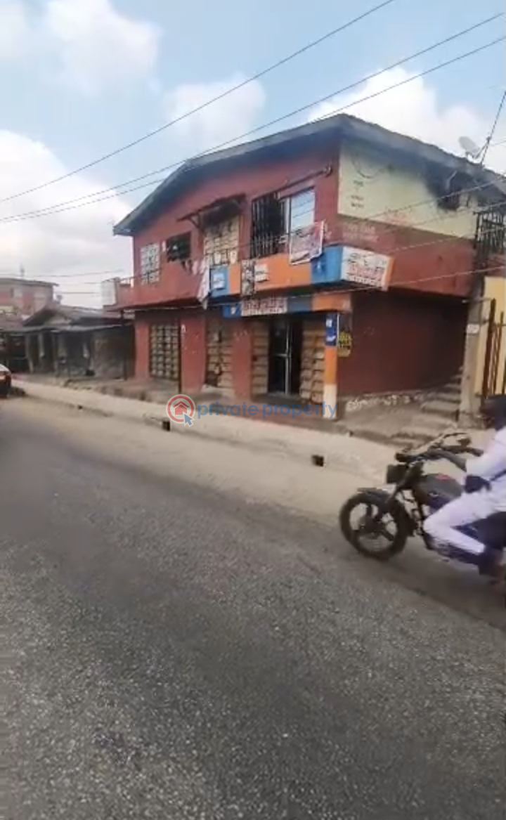 Shared Apartment For Sale Lawanson Road Lawanson Surulere Lagos - 0