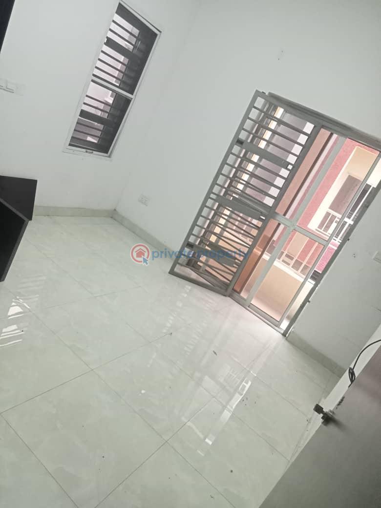 Distressed four bedroom terrace duplex with bq for sale at osapa london, lekki. - 11 4 bedroom Terrace For Sale Osapa London Lekki Lagos - 11