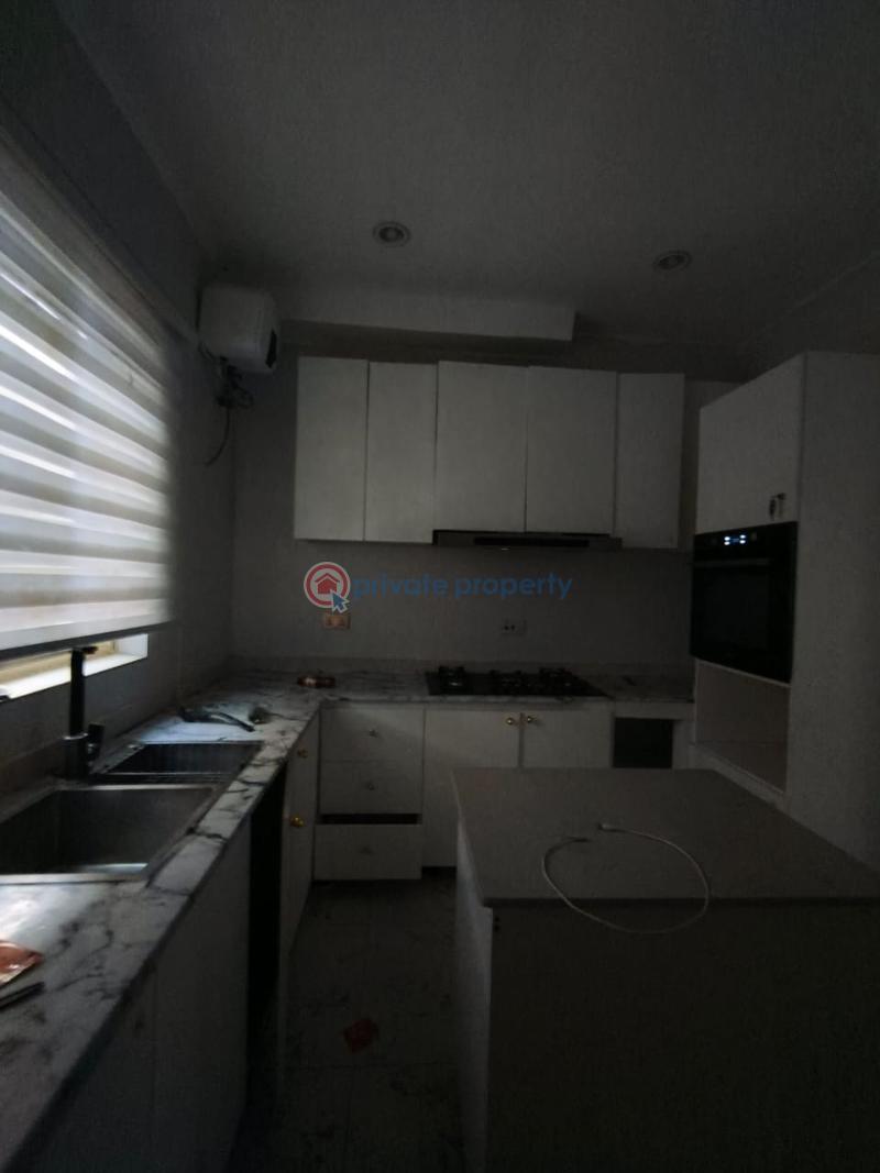 2 bedroom House For Sale Ikate Elegushi Lekki Lagos - 5