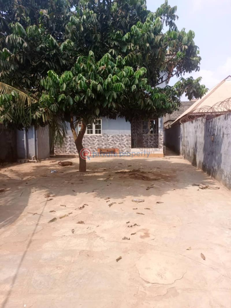 5 bedroom Detached Duplex For Sale Adamo Ikorodu Ikorodu Lagos - 6