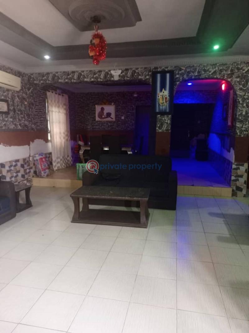 5 bedroom Detached Duplex For Sale Adamo Ikorodu Ikorodu Lagos - 4