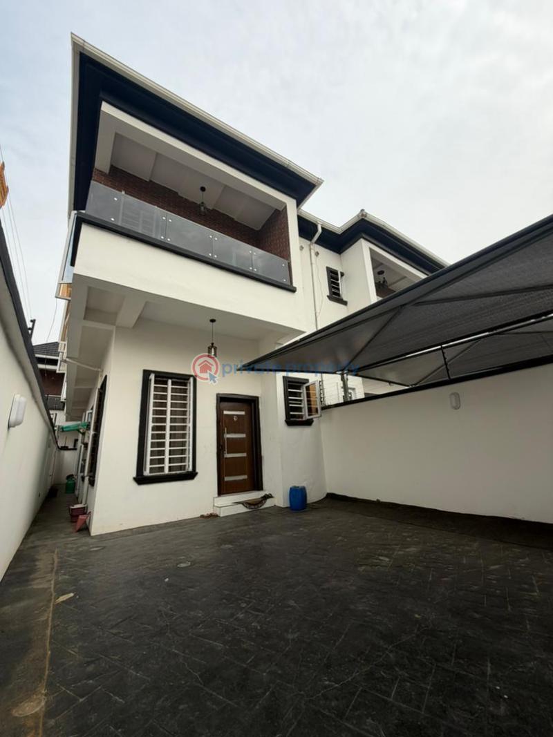 4 bedroom Detached Duplex For Sale Lekki County Lekki Lagos - 1