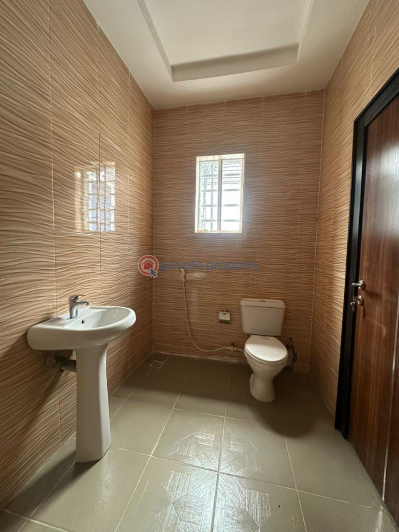 5 bedroom Duplex For Sale Ilasan Lekki Lagos - 15