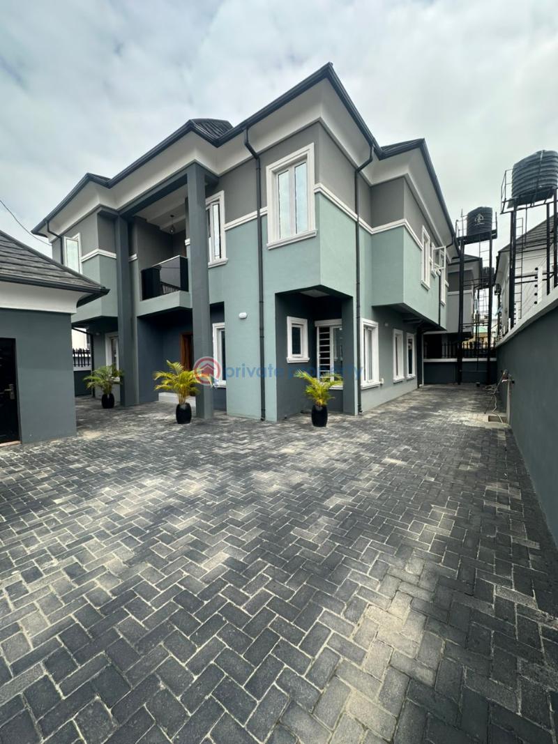 5 bedroom Duplex For Sale Ilasan Lekki Lagos - 0