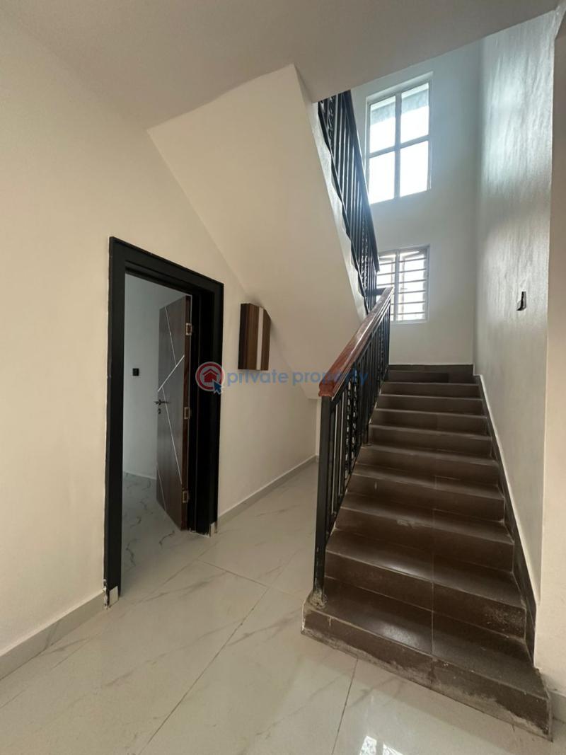 5 bedroom Duplex For Sale Ilasan Lekki Lagos - 7