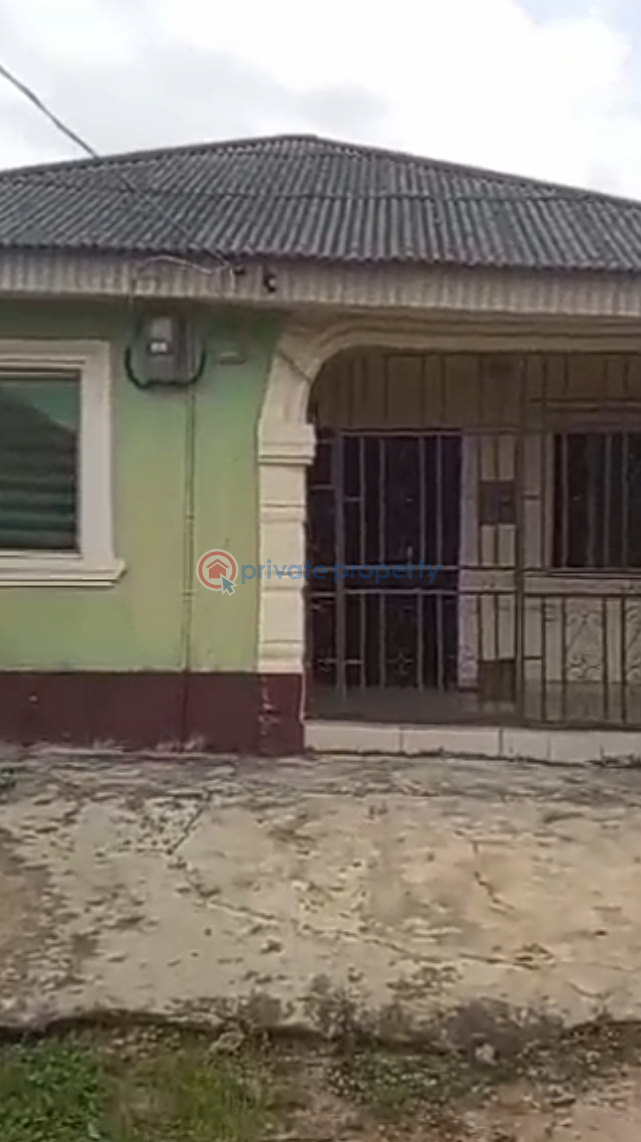 3 bedroom Block Of Flats For Sale Agrc Isawo Igbolomu Agric Ikorodu Lagos - 0