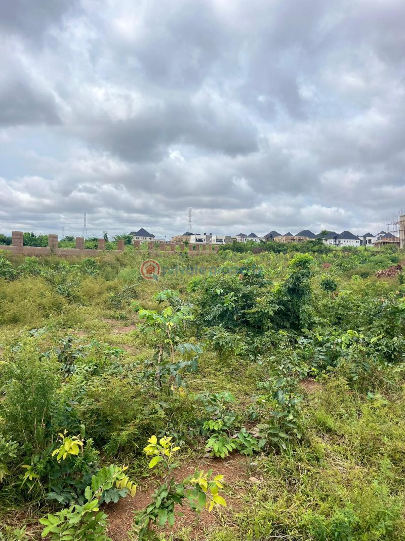 Dolphin estate - 1 Residential Land For Sale Independence Layout Phase 2 Enugu Area  - 1