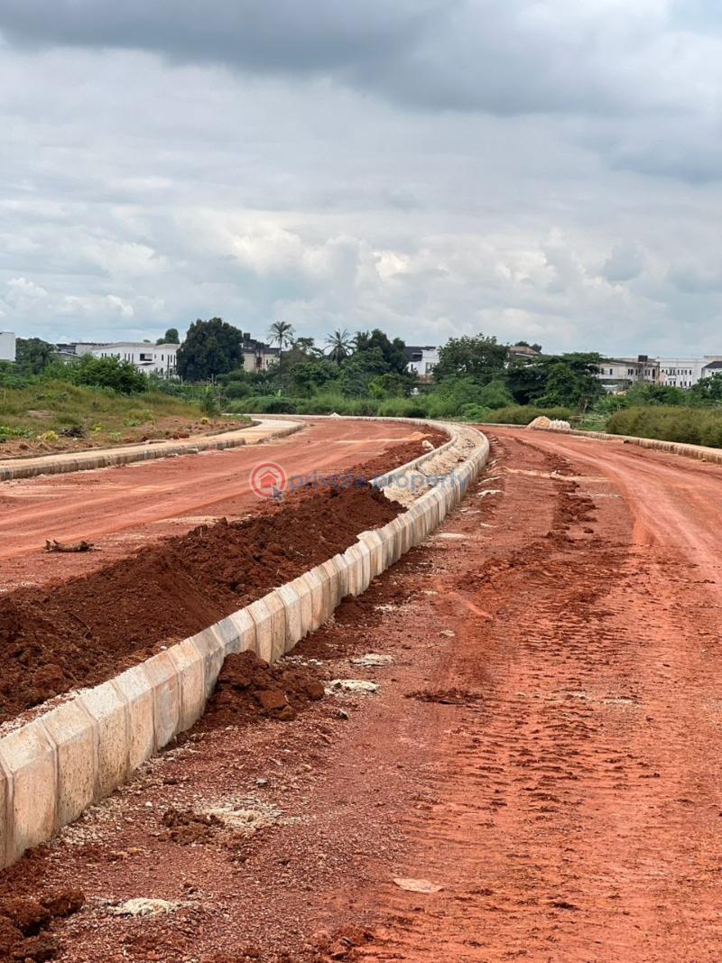 Land For Sale Independence Layout Phase 2 Enugu Area  - 2
