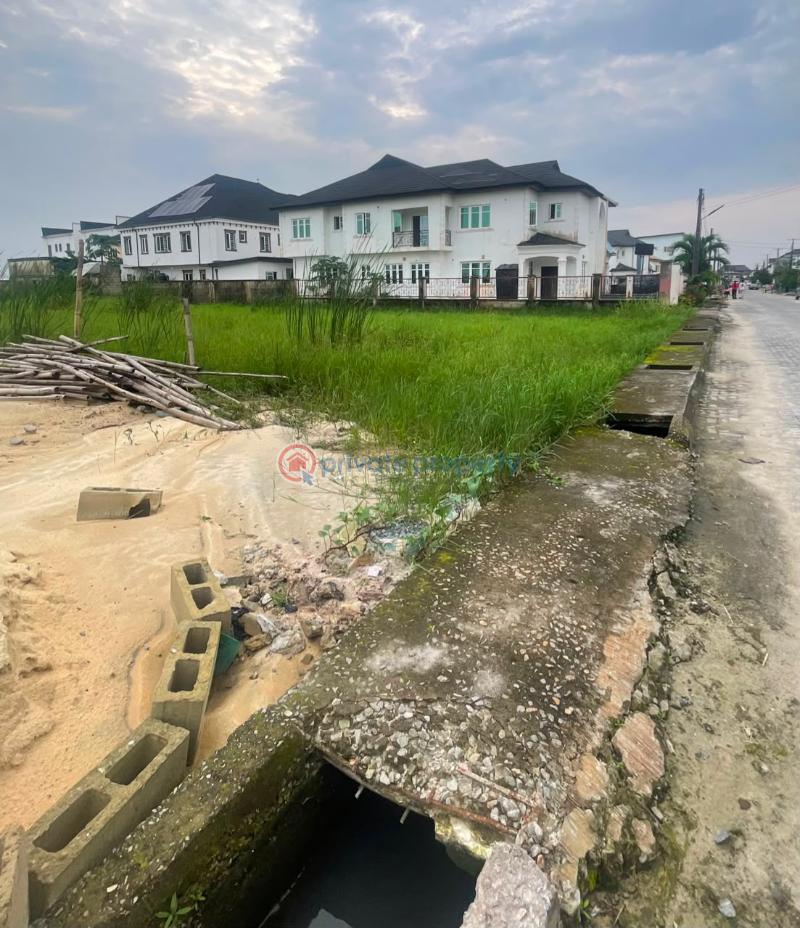 1 bedroom Residential Land For Sale Located Inside Seren And Secured Estate,the Dry Land Is Facing Interlocked Sangotedo Lagos - 2