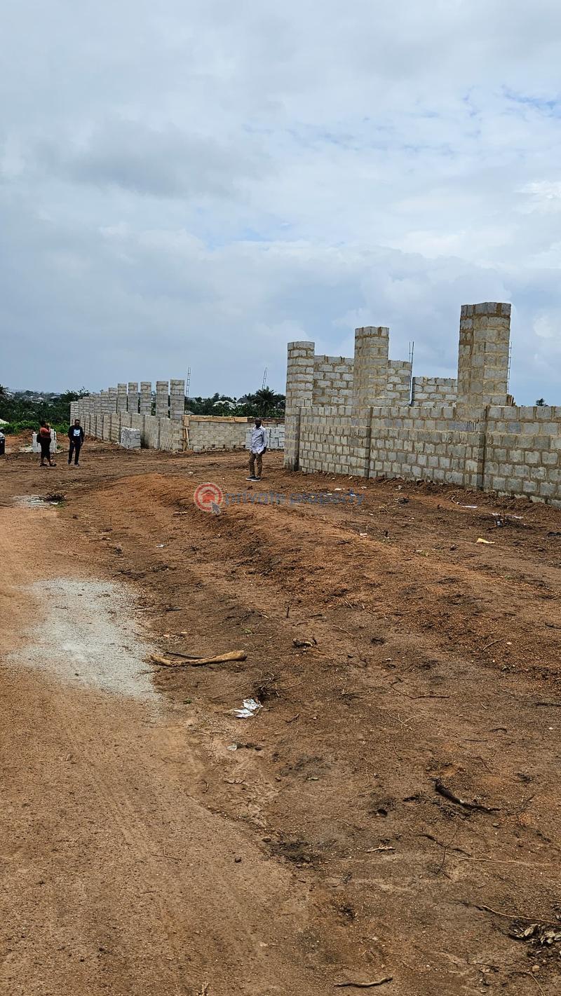 Dry land - 1 Residential Land For Sale Lushville Estate Lamini Ibadan Iwo Road Ibadan Oyo - 1