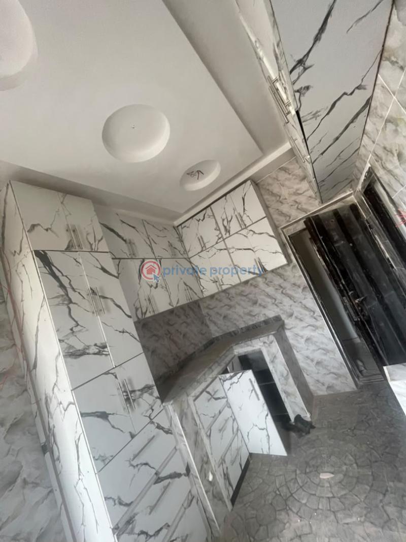 3 bedroom Flat & Apartment For Rent Isiohor Benin Edo - 17