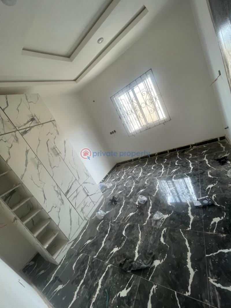 3 bedroom Flat & Apartment For Rent Isiohor Benin Edo - 8