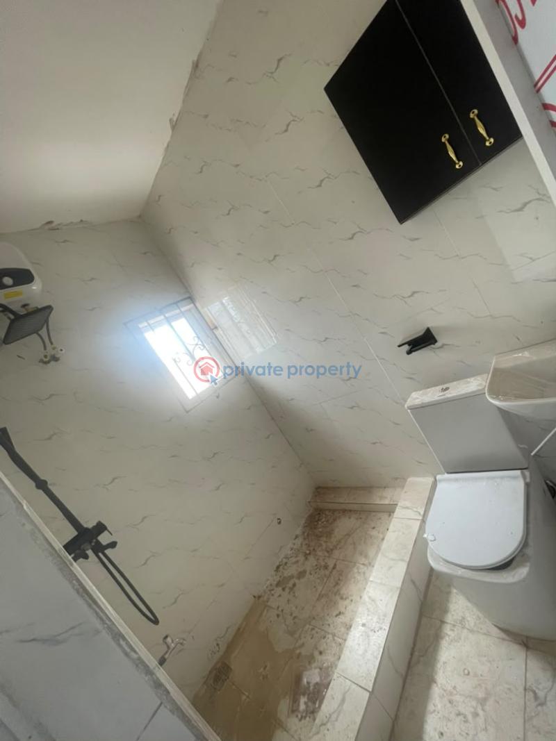 3 bedroom Flat & Apartment For Rent Isiohor Benin Edo - 13