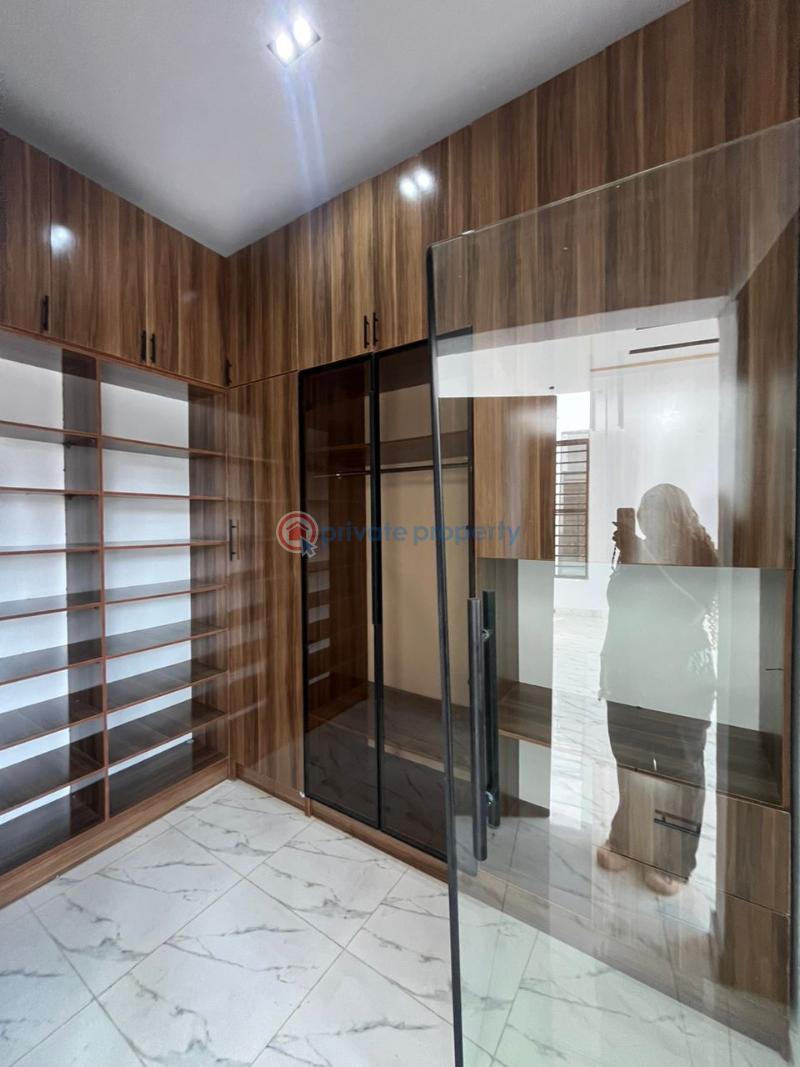 4 bedroom Semi detached Duplex For Sale Ikota Lekki Lagos - 6