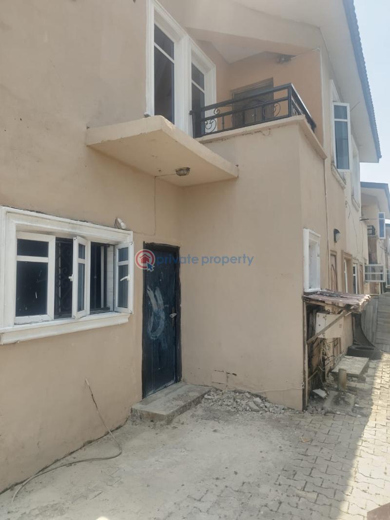 3 bedroom Terraced Duplex For Rent Rose Gardens Estate Ibeju-Lekki Lagos - 1