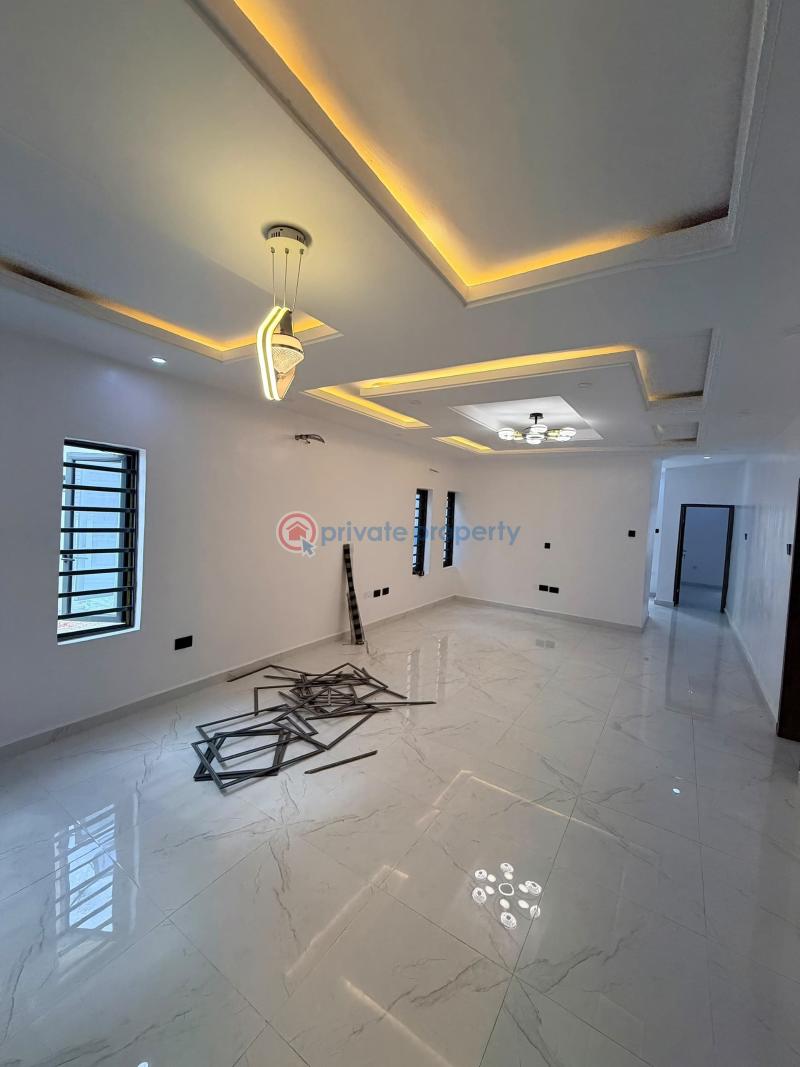 4 bedroom Detached Duplex For Sale Kolapo Ishola Estate Akobo Ibadan Akobo Ibadan Oyo - 3