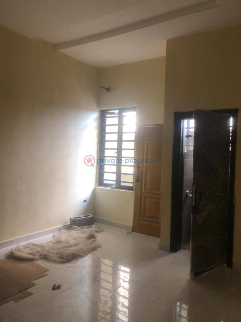 2 bedroom Co working Space For Rent Olowora Omole Phase 2 Ojodu Lagos - 4
