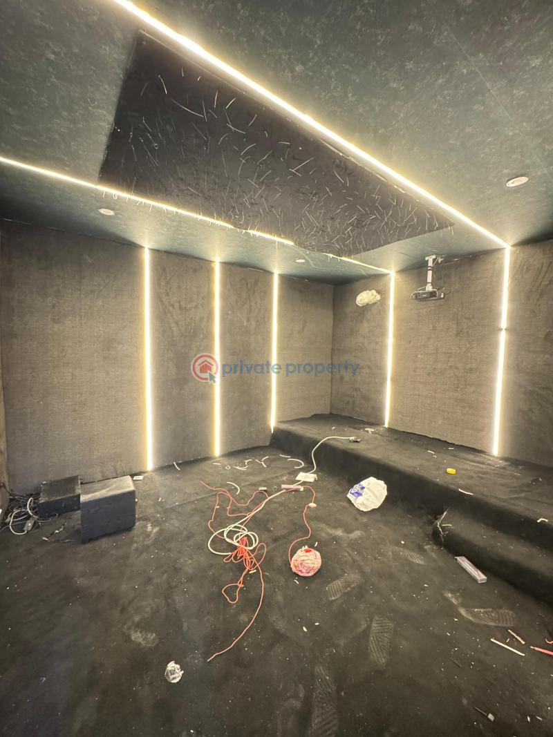 Duplex  with a private pool, exterior lounge & cinema - 14 5 bedroom Duplex For Sale Ikate Lekki Lekki Lagos - 14