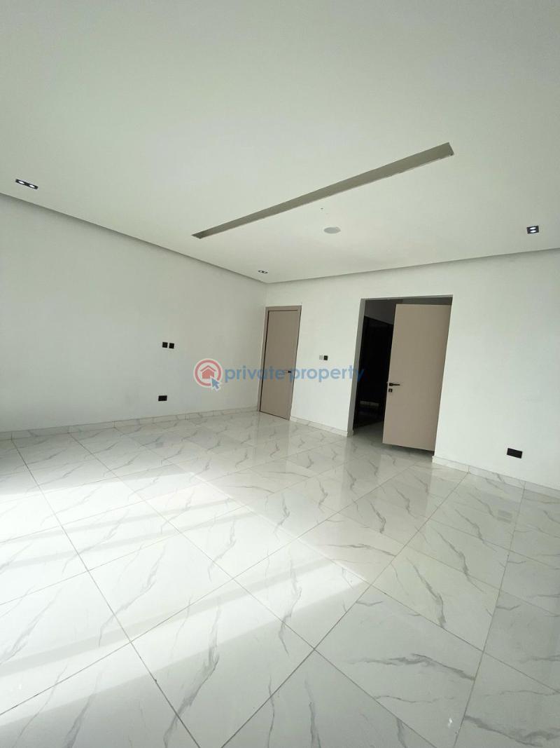 Duplex with swimming pool & cinema*  🔑🔑 5bedrooms fully-detached duplex with bq for sale!! - 25 5 bedroom Detached Duplex For Sale 2nd Toll Gate Lekki Lagos - 25