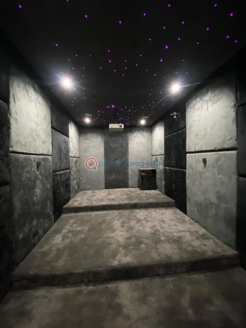 Duplex with swimming pool & cinema*  🔑🔑 5bedrooms fully-detached duplex with bq for sale!! - 2 5 bedroom Detached Duplex For Sale 2nd Toll Gate Lekki Lagos - 2