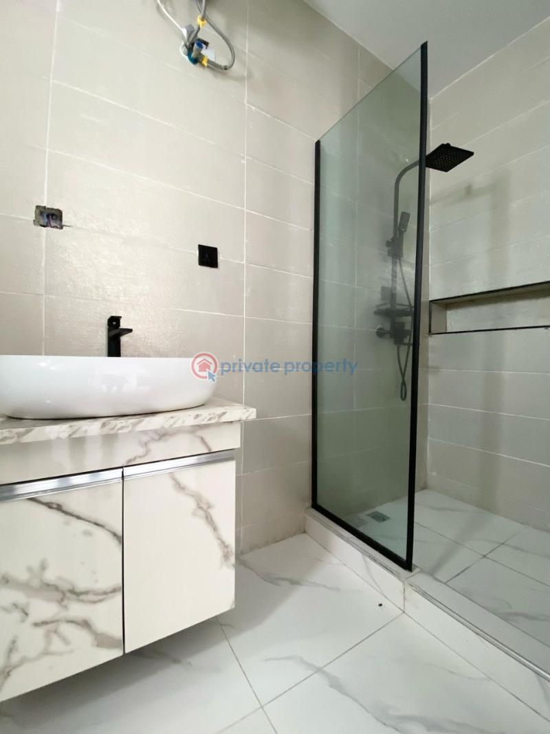 Duplex with swimming pool & cinema*  🔑🔑 5bedrooms fully-detached duplex with bq for sale!! - 12 5 bedroom Detached Duplex For Sale 2nd Toll Gate Lekki Lagos - 12