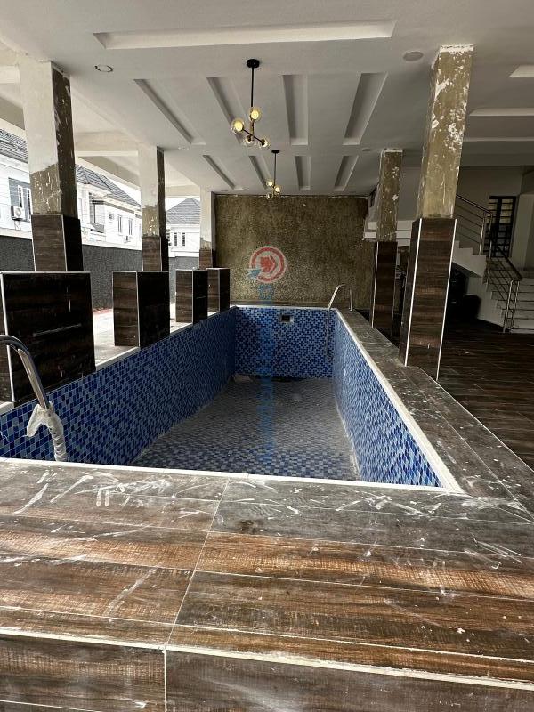 4 bedroom Terraced Duplex For Sale Chevron Drive Lekki Lagos - 1