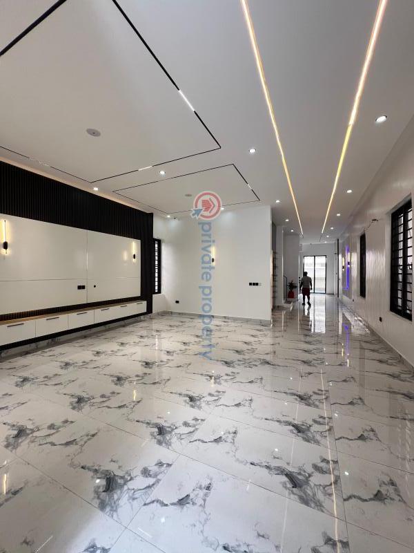 5 bedroom Duplex For Sale Ologolo Lekki Lekki Phase 2 Lagos - 1