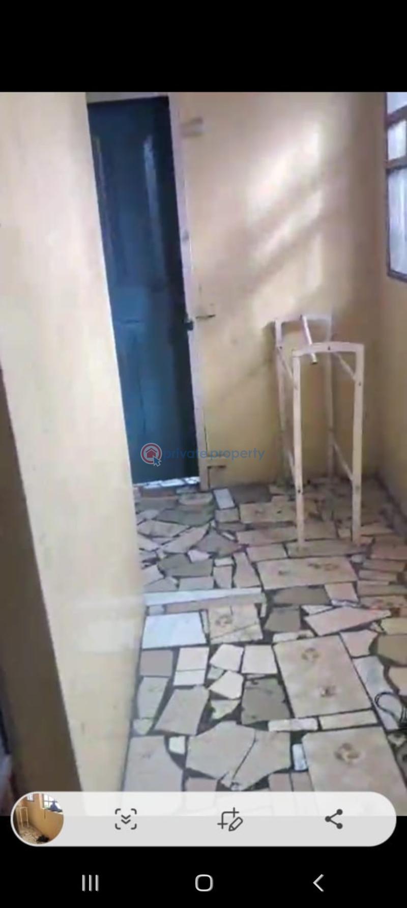 3 bedroom Block Of Flats For Rent Ebute Metta Yaba Lagos - 3