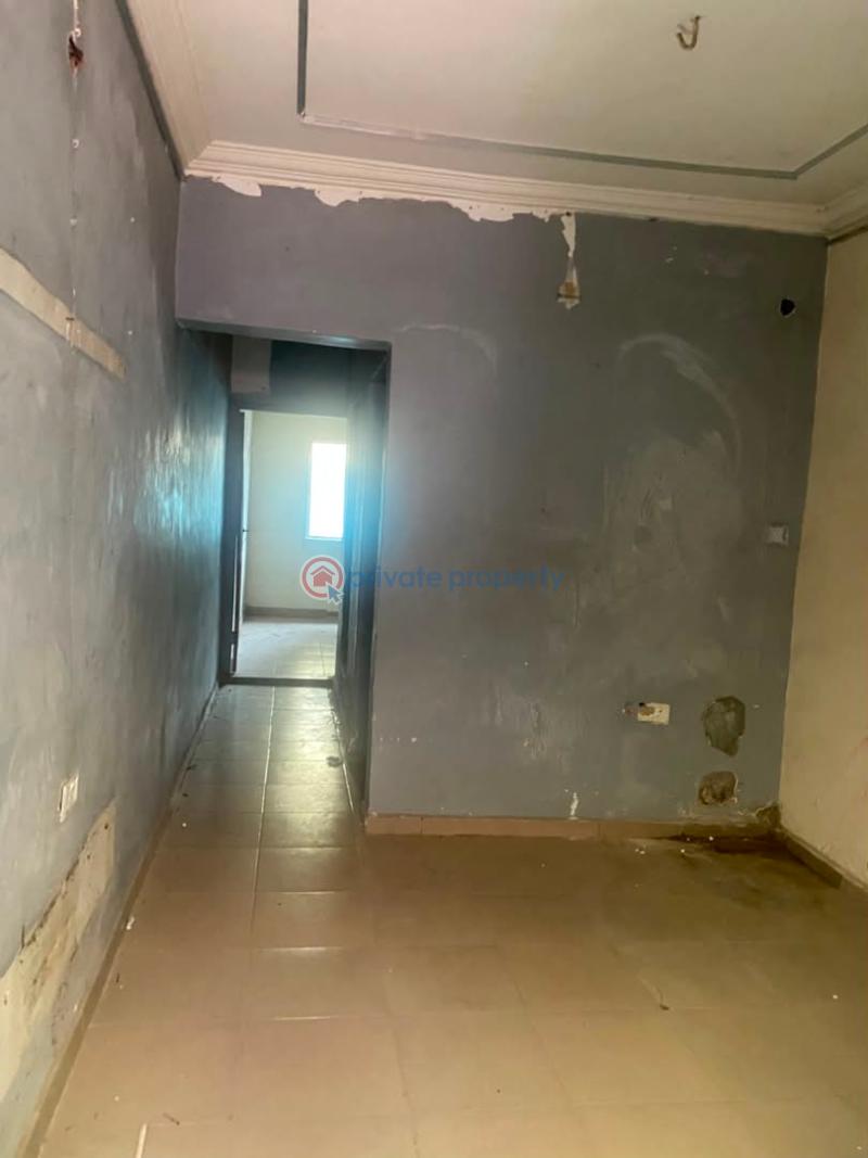 1 bedroom Mini Flat For Rent New Garage Gbagada Lagos - 3