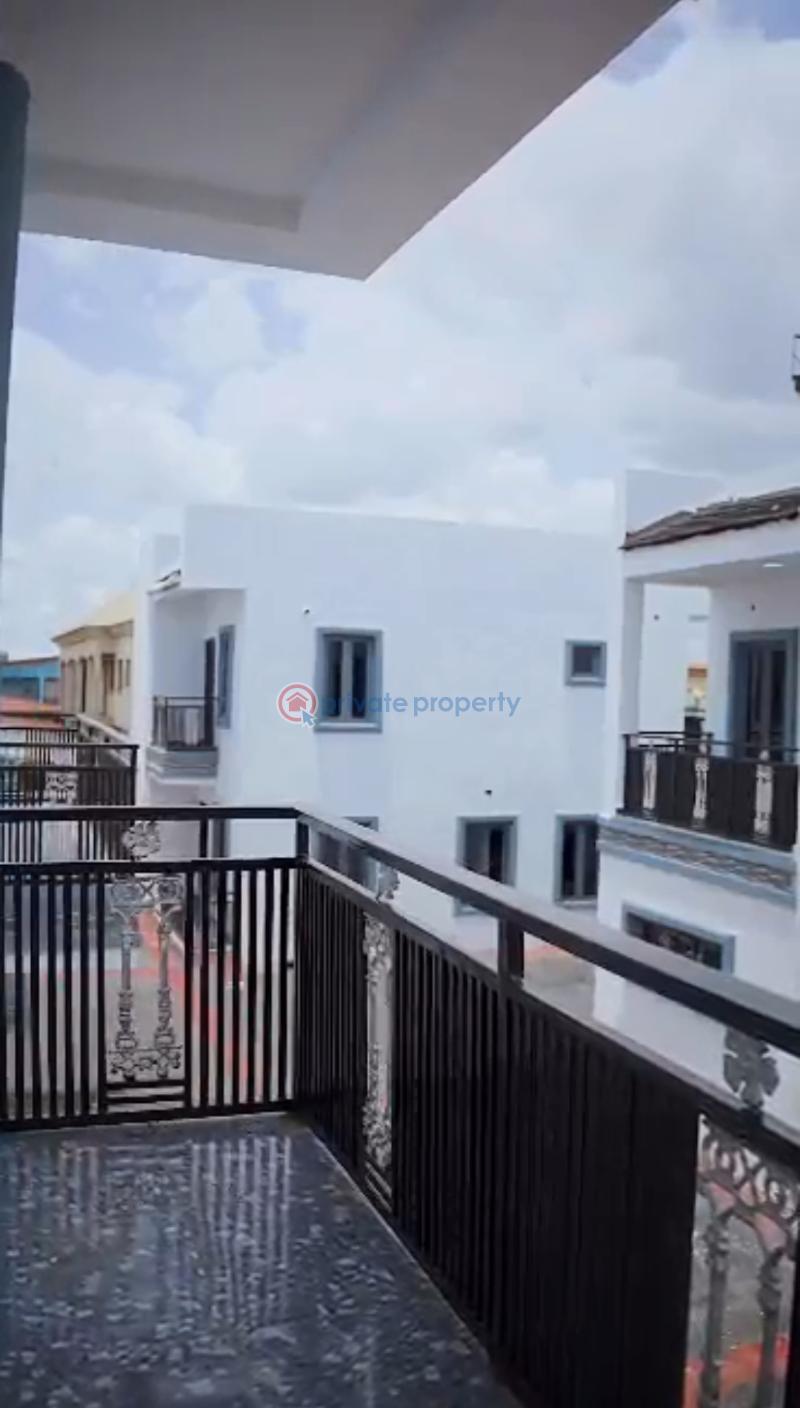 Block Of Flats For Sale Ekenwan Road Sales Benin Edo - 4