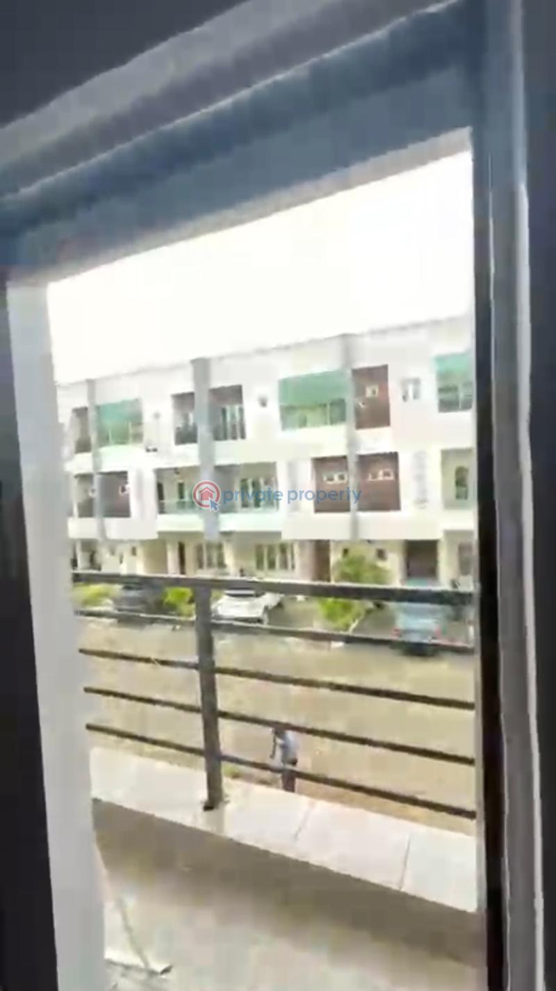 1 bedroom Self Contain For Rent Cyberville Estate Ikate Lekki Lagos - 4