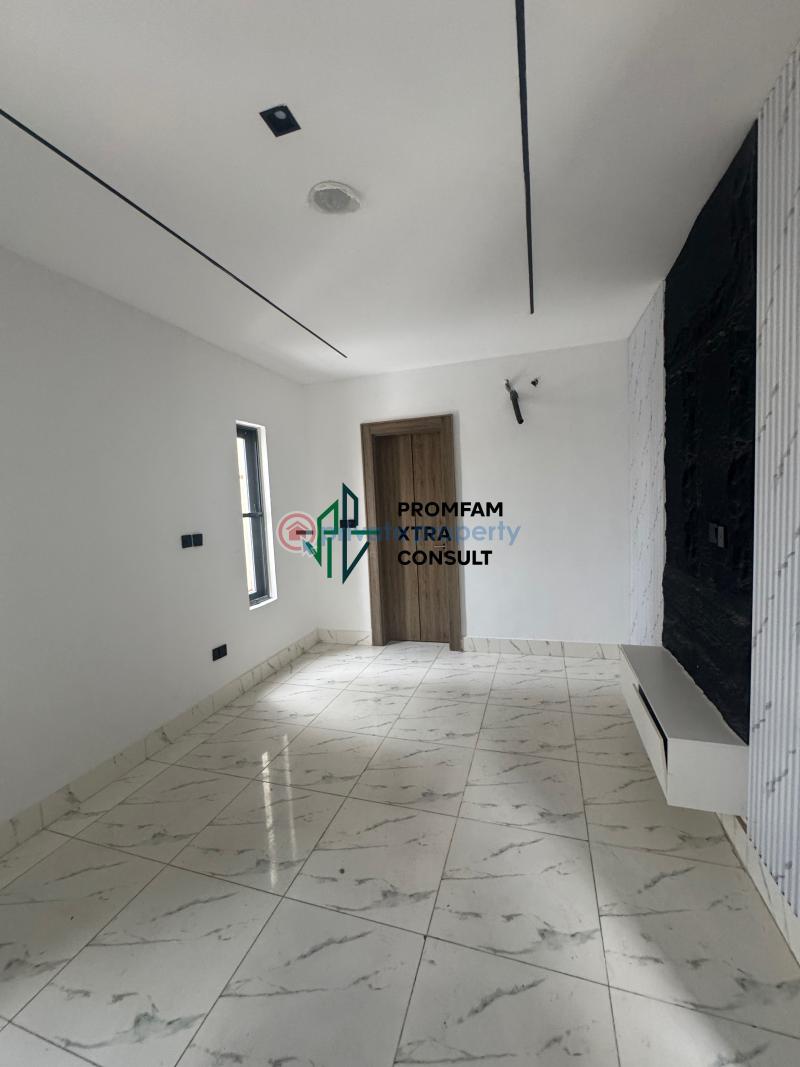 2 bedroom Block Of Flats For Sale Freedom Way Lekki Phase 1 Lagos - 5