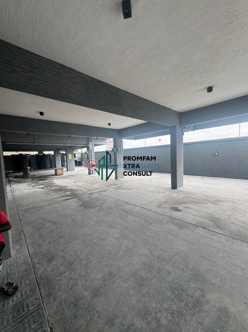2 bedroom Block Of Flats For Sale Freedom Way Lekki Phase 1 Lagos - 1