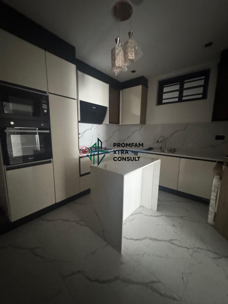 2 bedroom Block Of Flats For Sale Freedom Way Lekki Phase 1 Lagos - 4