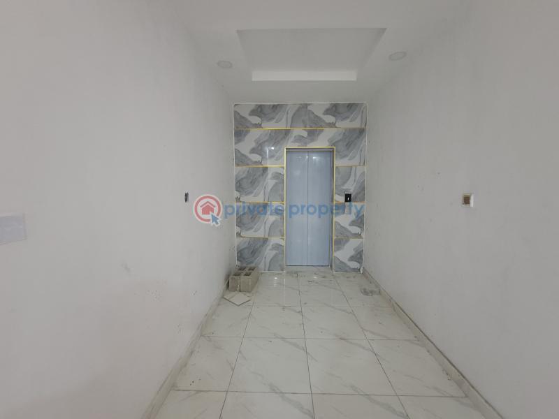 2 bedroom Block Of Flats For Sale Ilasan Lekki Lagos - 1