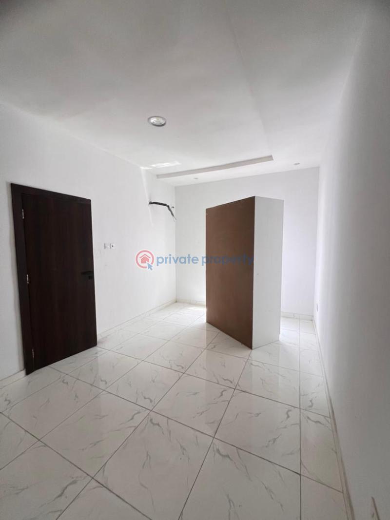 2 bedroom Flat & Apartment For Sale Freedom Way Lekki Phase 1 Lagos - 2