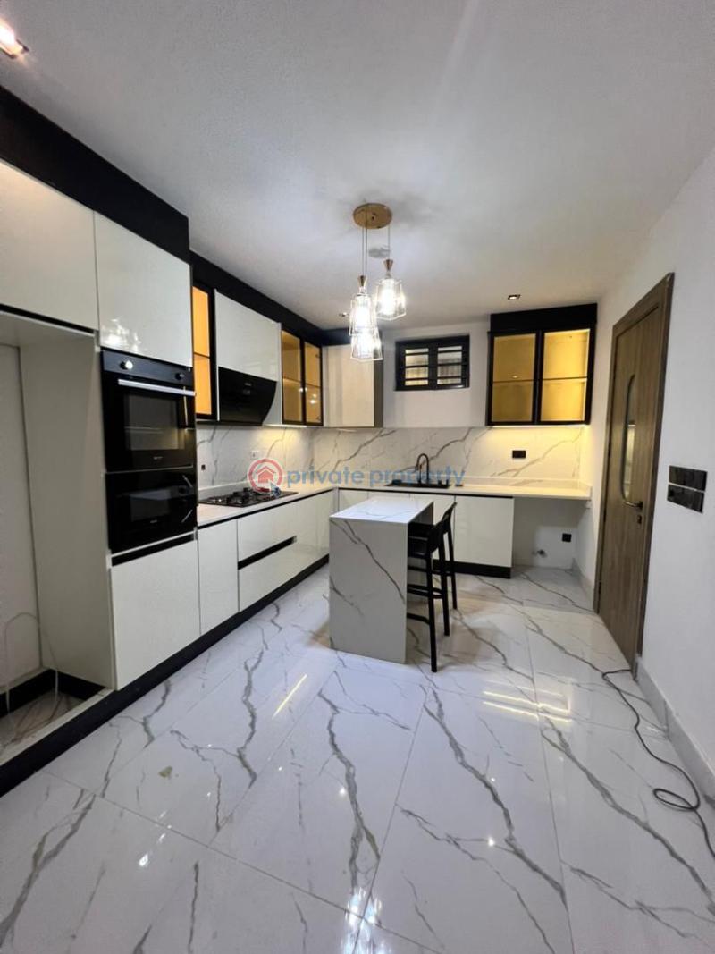 2 bedroom Block Of Flats For Sale 2 Bedroom Apartment With Pool, Gym, Elevator, Central Gas System & Wide Balconies, Lekki Phase 1 Lekki Phase 1 Lagos - 3
