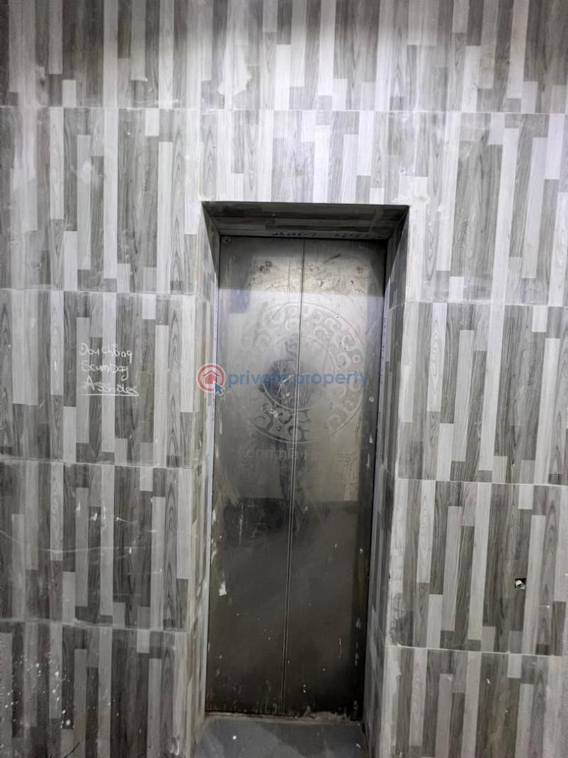 2 bedroom Block Of Flats For Sale 2 Bedroom Apartment With Pool, Gym, Elevator, Central Gas System & Wide Balconies, Lekki Phase 1 Lekki Phase 1 Lagos - 7