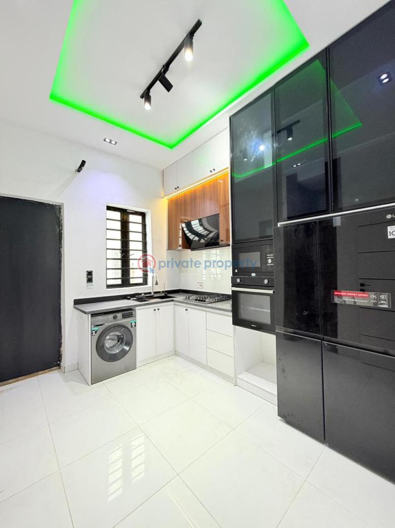 3 bedroom Terraced Duplex For Sale Ikota Lekki Lagos - 3