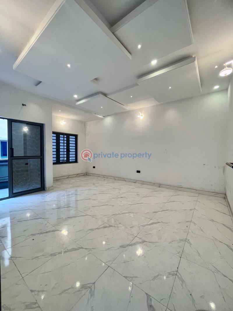 Elegant 3 bedroom terrace duplex plus garage & a room bq - 7 3 bedroom Terrace For Sale Yaba Lagos - 7