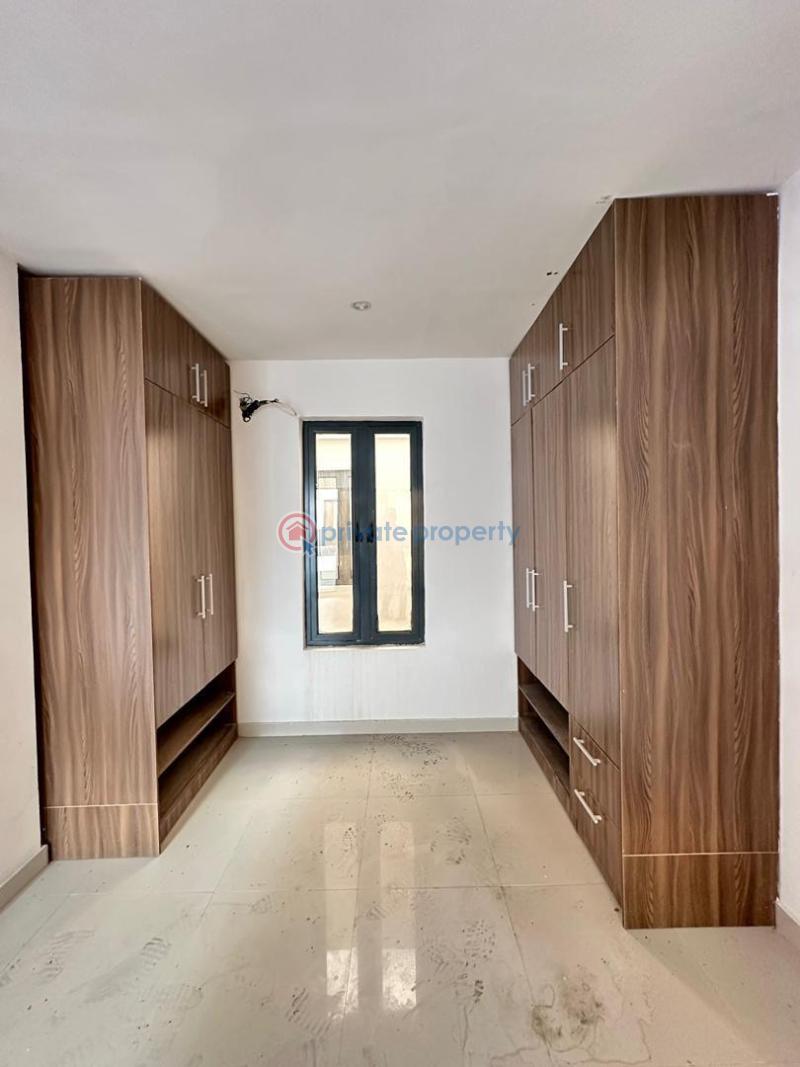 Elegant 3-bedroom terrace duplex with bq for rent in orchid, lekki - 6 3 bedroom Terraced Duplex For Rent Orchid Road Chevron Drive Lekki Lagos - 6