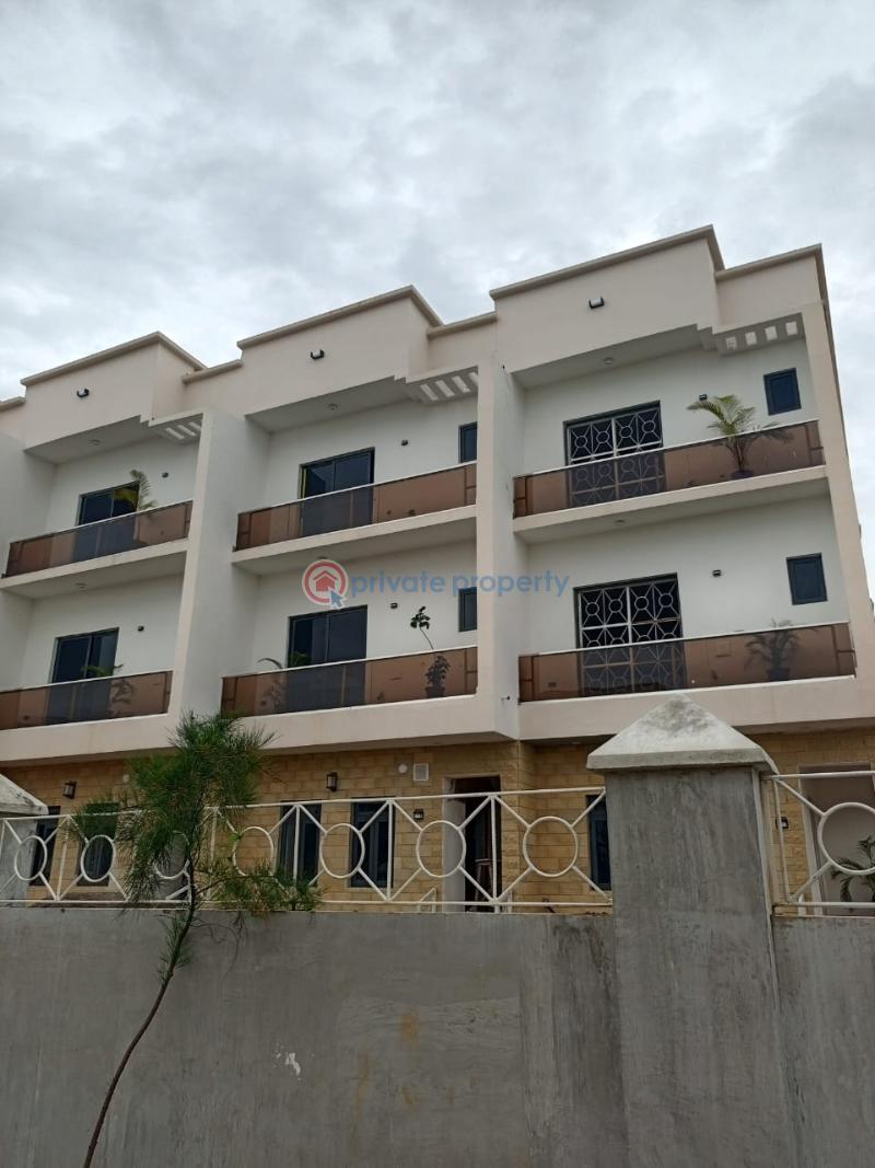 4 bedroom Terraced Duplex For Sale Jahi Abuja Phase 2  - 2