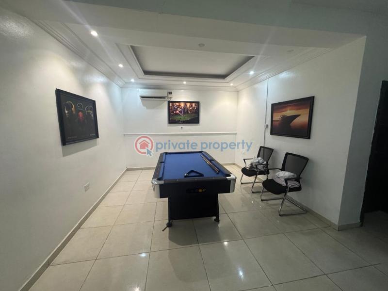 4 bedroom Semi detached Duplex For Sale Chevron Lekki Lagos - 4
