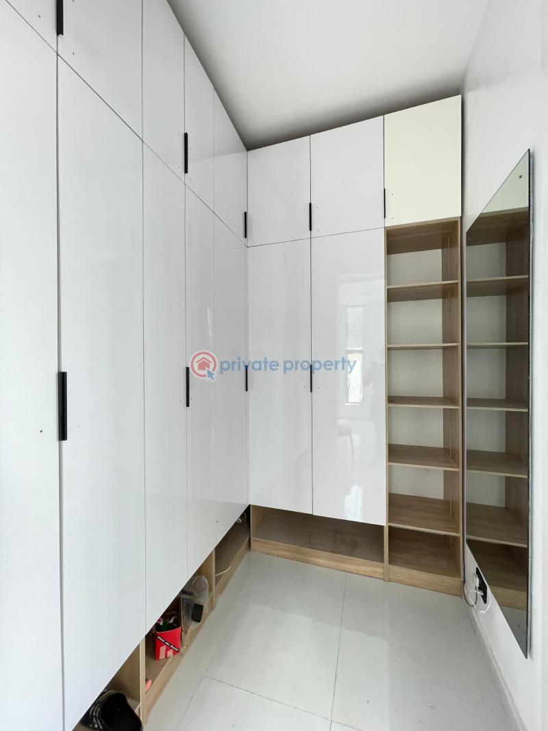 4 bedroom Semi detached Duplex For Sale Ikota Lekki Lagos - 11