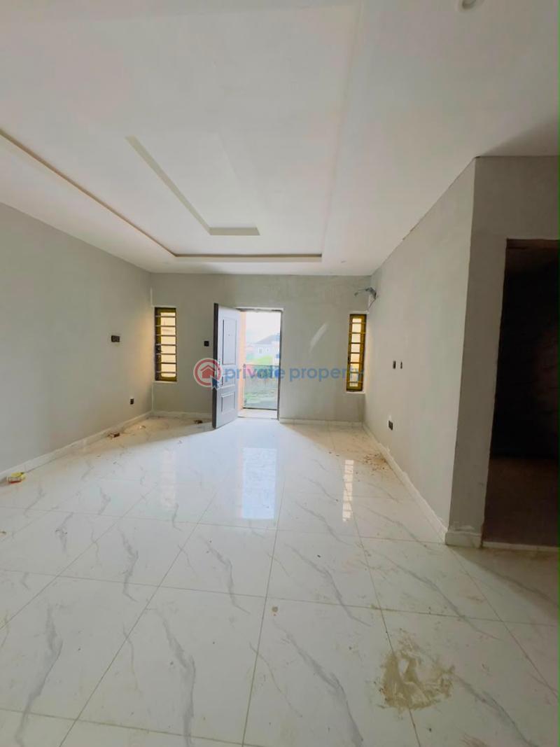 4 bedroom Terraced Duplex For Sale Elegant 4 Bedroom Terrace Duplex With Bq In A Call To Access Estate, Magodo Gra Phase 1 Magodo GRA Phase 1 Ojodu Lagos - 3